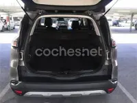 Usado Renault Espace Zen 130 CV (95 kW) 2016 Gris / plata Monovolumen