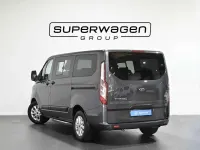 Usado Ford Transit Custom Trend 131 CV (96 kW) 2018 Gris Van