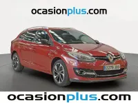Usado Renault Mégane III Bose Edition 130 CV (95 kW) 2014 Rojo Familiar