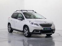 Usado Peugeot 2008 Allure 115 CV (84 kW) 2014 Blanco SUV
