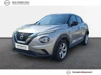 Usado Nissan Juke Acenta 114 CV (83 kW) 2021 Gris / plata SUV