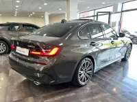 Usado BMW 320e M Sport 204 CV (150 kW) 2021 Gris Berlina