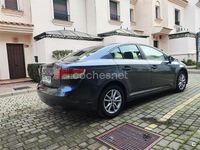 Usado Toyota Avensis Active 126 CV (92 kW) 2011 Gris / plata Berlina