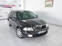 Usado Skoda Octavia 140 CV (102 kW) 2007 Negro Berlina