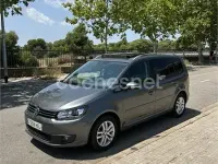 Usado VW Touran Advance 140 CV (102 kW) 2012 Gris / plata Monovolumen