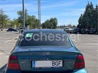 Usado Opel Vectra 100 CV (73 kW) 2001 Azul Berlina