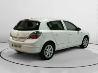 Usado Opel Astra Cosmo 101 CV (74 kW) 2008 Blanco Utilitario