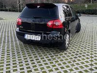 Usado VW Golf IV Highline 102 CV (75 kW) 2006 Negro Berlina