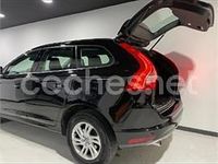 Używany Volvo XC60 R-Design Momentum 150 KM (110 kW) 2017 Czarny SUV