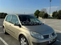 Usado Renault Scenic E-Tech Dynamique 110 CV (80 kW) 2006 Marrón Monovolumen
