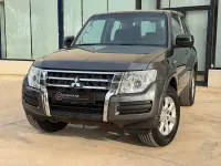 Usado Mitsubishi Montero Motion 200 CV (147 kW) 2015 Gris / plata SUV