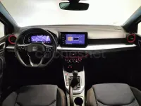 Usado Seat Arona FR 115 CV (84 kW) 2025 Blanco SUV