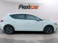 Usado Seat Leon Style 115 CV (84 kW) 2019 Blanco Berlina