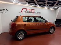 Usado Skoda Fabia 70 CV (51 kW) 2007 Naranja Berlina