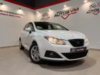 Usado Seat Ibiza Sport 90 CV (66 kW) 2010 Blanco Berlina