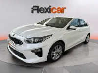Usado Kia Ceed 120 CV (88 kW) 2021 Blanco Utilitario