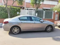 Usado Peugeot 508 SW Allure 150 CV (110 kW) 2014 Gris / plata Familiar
