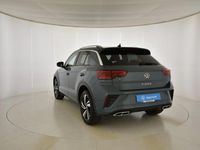Usado VW T-Roc R-line 150 CV (110 kW) 2024 Gris/plata SUV