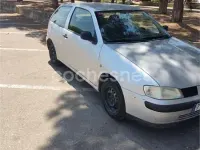 Usado Seat Ibiza Stella 68 CV (50 kW) 2001 Gris / plata Utilitario