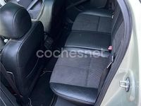 Usado Peugeot 407 170 CV (125 kW) 2007 Amarillo Familiar