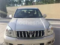 Usado Toyota Land Cruiser 166 CV (122 kW) 2006 Beige SUV