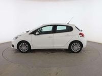Usado Peugeot 208 Allure 82 CV (60 kW) 2018 Blanco Utilitario