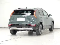 Usado Kia e-Niro 150 kW (204 CV) 2023 Verde SUV