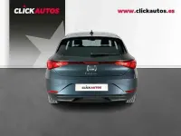 Käytetty Seat Leon Style 116 HP (85 kW) 2025 Harmaa Sedan