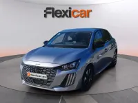 Usado Peugeot 208 Allure 101 CV (74 kW) 2025 Gris Utilitario
