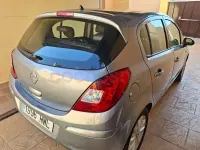 Usado Opel Corsa Expression 75 CV (55 kW) 2014 Gris / plata Utilitario
