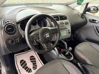 Usado Seat Altea Stylance 105 CV (77 kW) 2008 Gris / plata Monovolumen