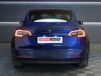 Usado Tesla Model 3 Standard Range 239 kW (325 CV) 2023 Azul Berlina