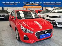 Käytetty Hyundai i30 120 HP (88 kW) 2017 Punainen Sedan