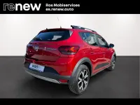 Usado Dacia Sandero Expression 101 CV (74 kW) 2022 Rojo Berlina