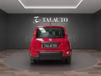 Nuevo Fiat Panda 70 CV (51 kW) 2025 Rojo Utilitario