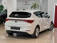 Usado Seat Leon Style 116 CV (85 kW) 2021 Blanco Berlina