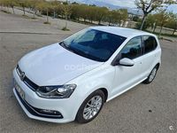 Usado VW Polo 75 CV (55 kW) 2016 Blanco Berlina