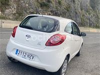 Usado Ford Ka 69 CV (50 kW) 2014 Blanco Berlina
