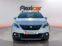 Usado Peugeot 2008 Active 100 CV (73 kW) 2019 Blanco SUV