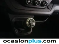 Usado Renault Trafic 131 CV (96 kW) 2023 Blanco Monovolumen