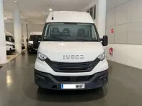 Usado Iveco Daily 160 CV (117 kW) 2023 Blanco Van