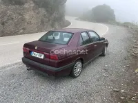 Usado Alfa Romeo 155 143 CV (105 kW) 1996 Granate Berlina