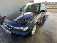 Usado BMW 320 150 CV (110 kW) 2004 Azul Berlina