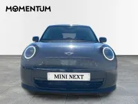 Usado Mini Cooper Essential 114 kW (156 CV) 2025 Negro Utilitario