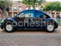 Usado VW New Beetle 105 CV (77 kW) 2007 Negro Utilitario