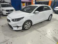 Usado Kia Ceed 100 CV (73 kW) 2022 Blanco Utilitario