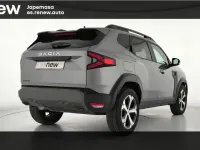 Usado Dacia Duster Journey 130 CV (95 kW) 2025 Griss pizarra Familiar