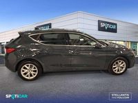 Usado Seat Leon Style 116 CV (85 kW) 2025 Gris Utilitario