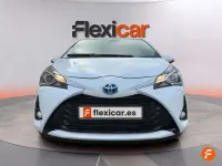 Usado Toyota Yaris Active 99 CV (72 kW) 2018 Blanco Utilitario