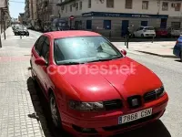 Usado Seat Leon Sport 110 CV (80 kW) 2004 Rojo Utilitario